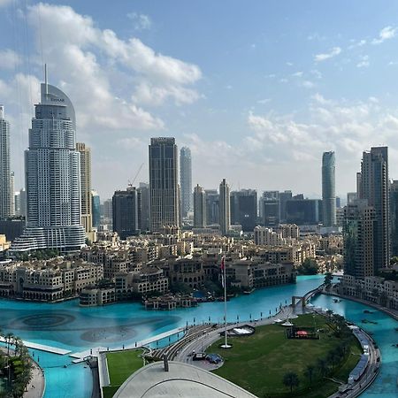 Trinity Holiday Homes - Standpoint Tower Downtown Дубай Екстер'єр фото